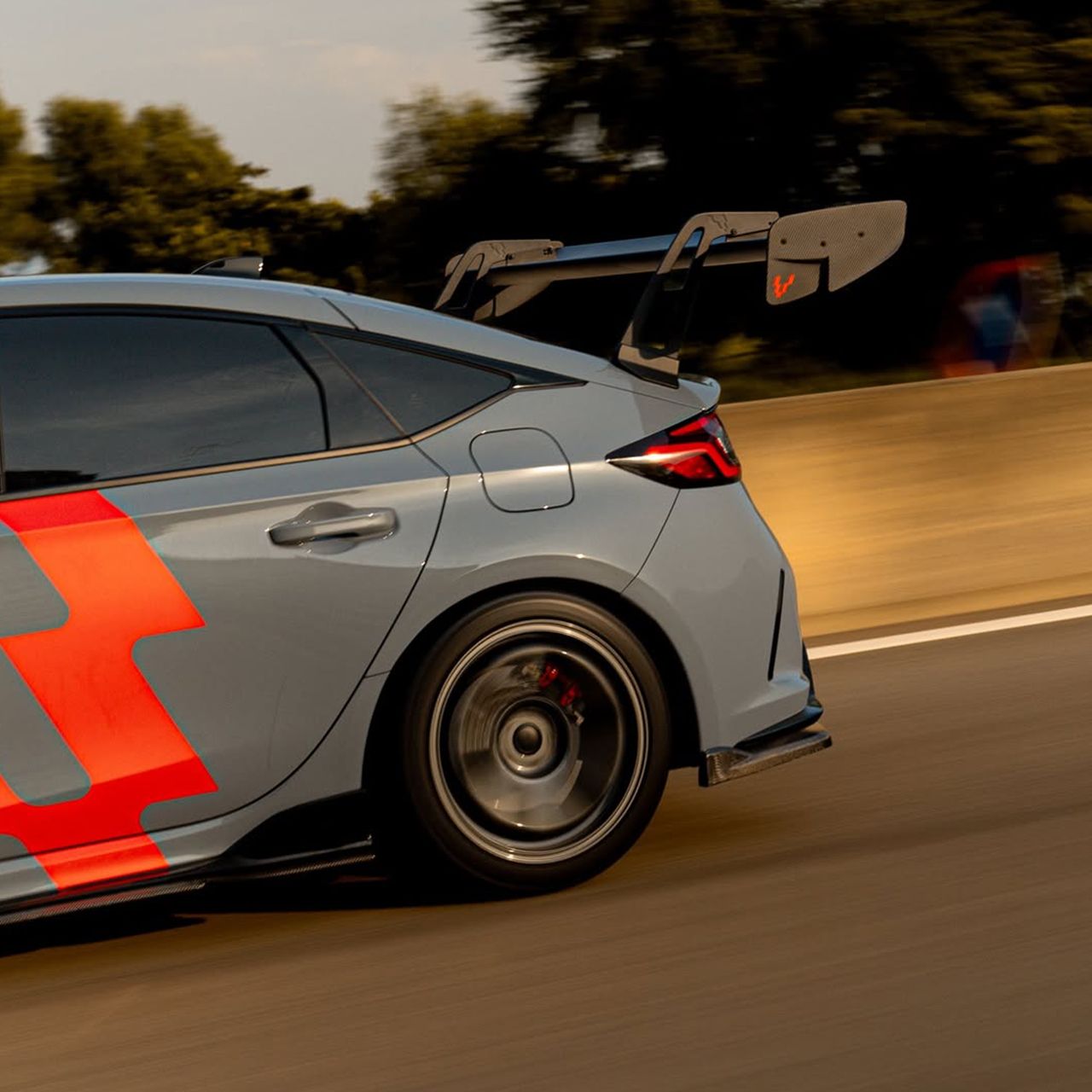 Honda® Civic Type R (FL5) Carbon fiber single element wing - Image 3